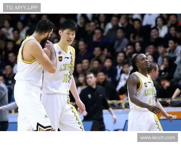 广州乒乓球队以87分稳居冠军赛积分榜首位展现强劲实力